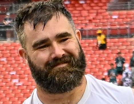 A picture of Eagles center Jason Kelce A picture of Eagles center Jason Kelce