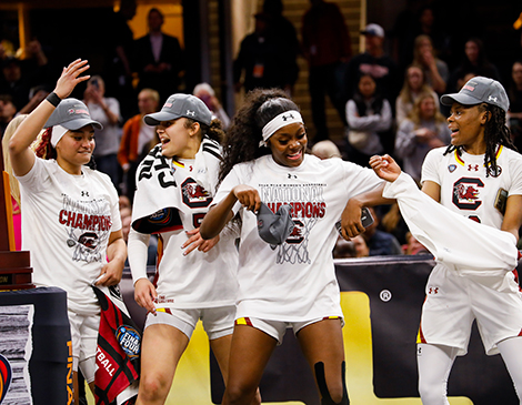 Iowa Hawkeyes vs. South Carolina Gamecocks NCAA Womens final four cleveland ohio