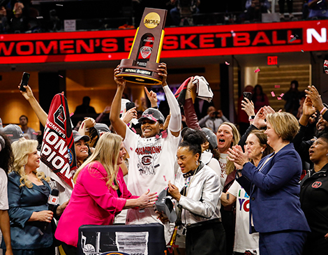 Iowa Hawkeyes vs. South Carolina Gamecocks NCAA Womens final four cleveland ohio