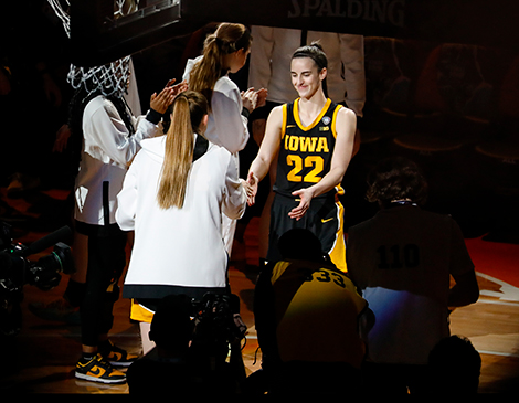 Iowa Hawkeyes vs. South Carolina Gamecocks NCAA Womens final four cleveland ohio