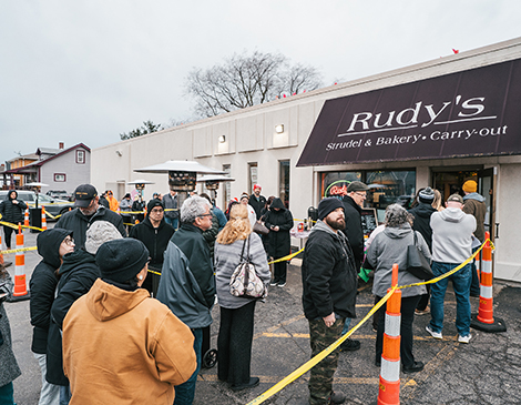 Paczki Day Takes Over Rudy's Strudel and Bakery