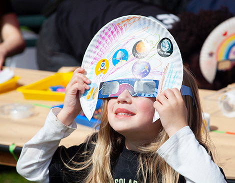 Total Solar Eclipse at Wade Oval, Sydney Kay