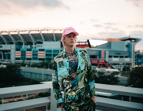 Machine Gun Kelly's Mainstream Sellout: Live From Cleveland: The Pink Era