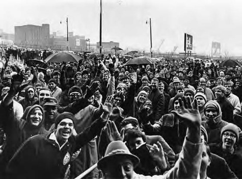 Cleveland Browns fans in line for championship tickets