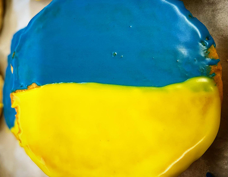Ukrainian Black and White Cookie Ukrainian Black and White Cookie