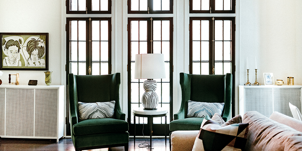 This Shaker Heights Colonial Is A Study On How To Make Your Home Feel Intimate This Shaker Heights Colonial Is A Study On How To Make Your Home Feel Intimate