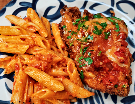 Felice Urban Cafe, Flying Fig, Edwins Restaurant and others give you dinner in a box with their hearty family meals. Felice Urban Cafe, Flying Fig, Edwins Restaurant and others give you dinner in a box with their hearty family meals.