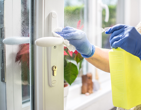 Owner of CLE Cleaning Co. gives us sage advice on how to stay thorough with your cleaning during the winter.