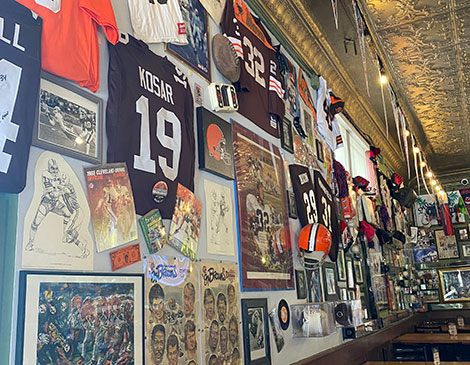 O'Toole's Tavern and Gallery boasts plenty of Cleveland Browns memorabilia O'Toole's Tavern and Gallery boasts plenty of Cleveland Browns memorabilia