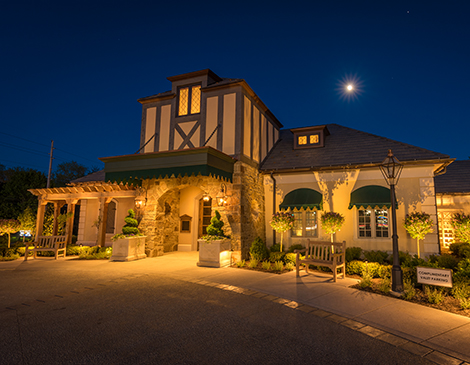 As many restaurants shrink or close, Cru Uncorked in Moreland Hills is expanding its patio and wine cellar.