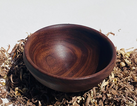 Cleveland artist makes handmade wooden bowls