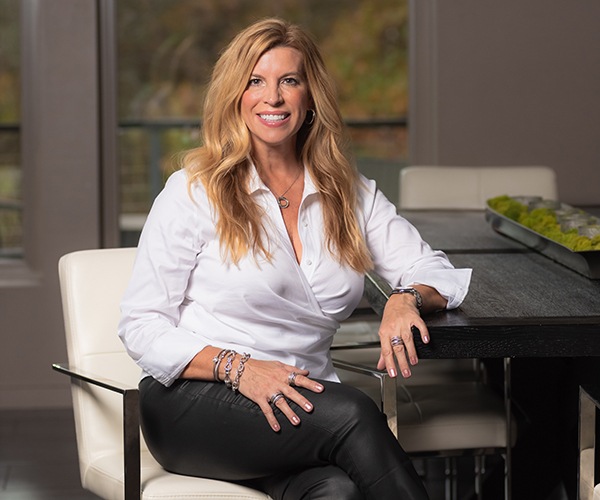 FOC Dr. Niki Cochran