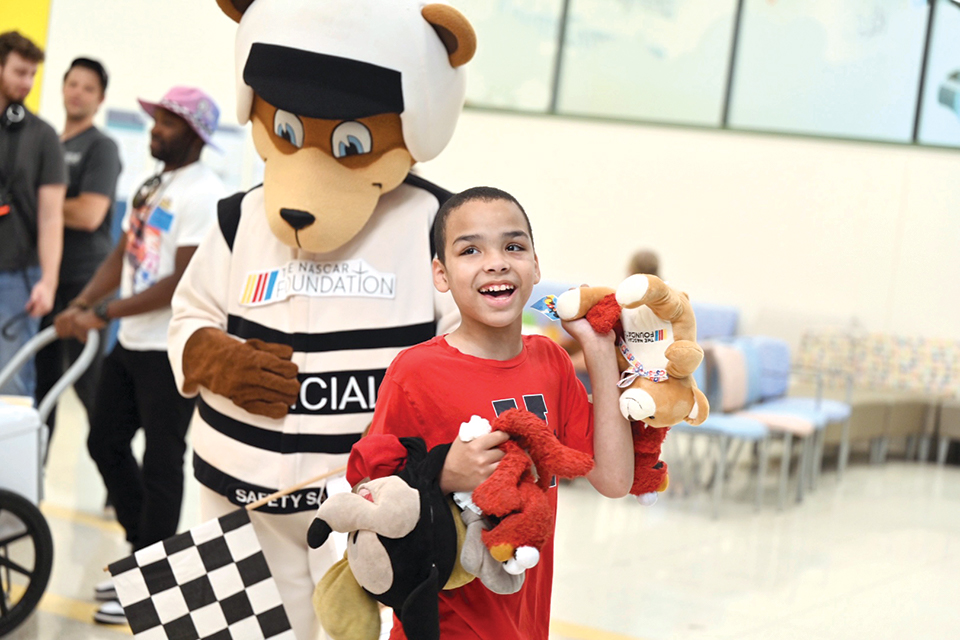 Kaulig Speedy Bear