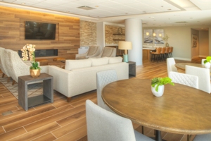 UC Lounge 1 HDR