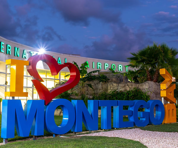 thumb_Montego-Bay-Airport-shutterstock thumb_Montego-Bay-Airport-shutterstock