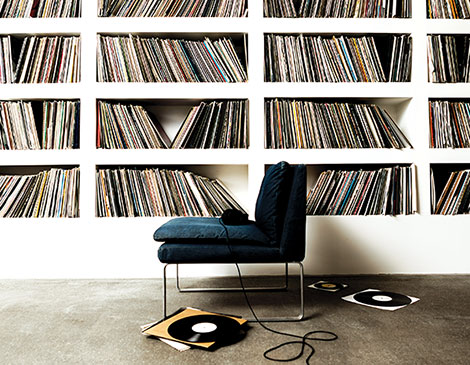 4 Tips For Displaying Your Collections 4 Tips For Displaying Your Collections
