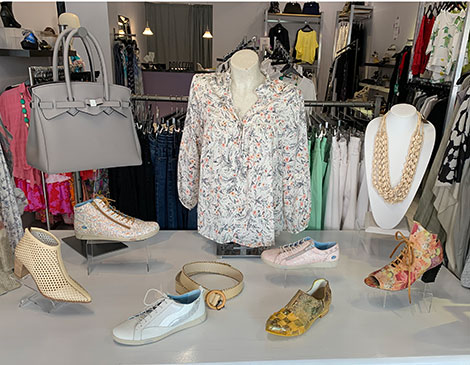 Amy's Shoes & Apparel  Amy's Shoes & Apparel