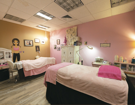 La Look Skincare and Makeup Boutique La Look Skincare and Makeup Boutique