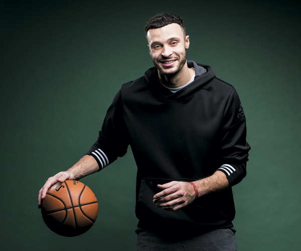 Larry Nance Jr.