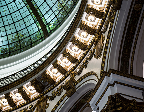 Must Do CLE: Be A Local At Downtown Heinen's Must Do CLE: Be A Local At Downtown Heinen's