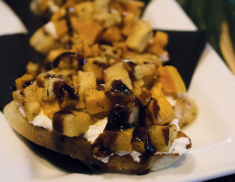 Roasted  Butternut  Squash Apple  Bruschetta Roasted  Butternut  Squash Apple  Bruschetta