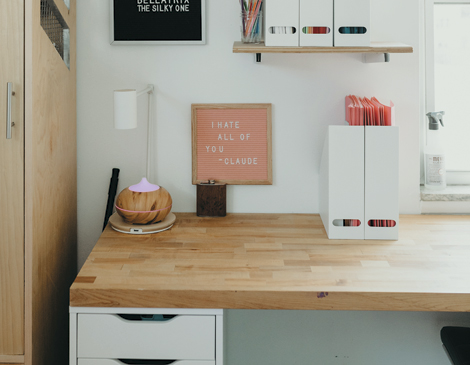 Tabletop Desk