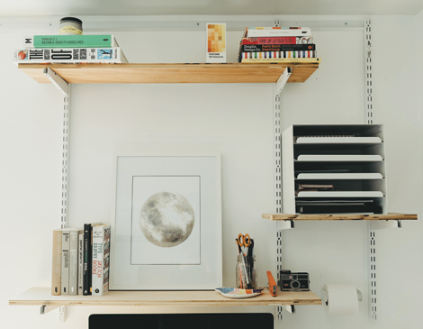 Tabletop Desk