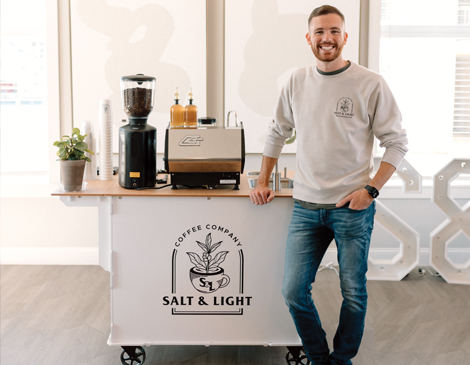 Dustin Ivey nezt to Salt & Light cart