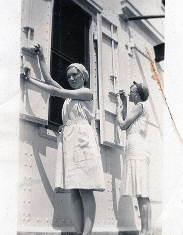 Fairport Harbor West Lighthouse volunteers, 1927, Courtesy Sheila Consul