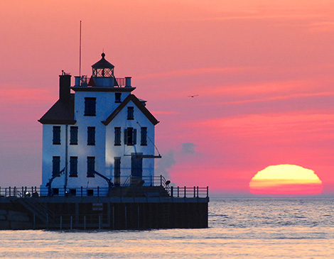 Lorain Lighthouse, Courtesy Rona Proudfoot via Flickr