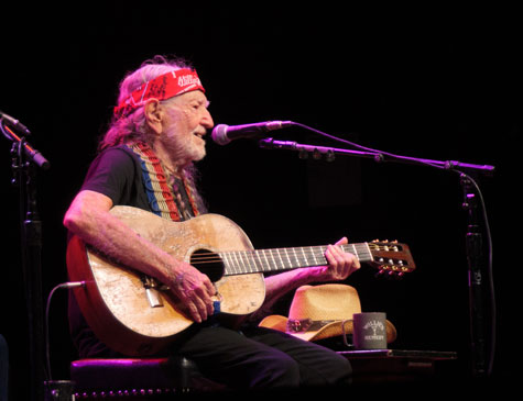 Willie Nelson, Courtesy Rob Vaughn // @Robbie.Rambles on Instagram Willie Nelson, Courtesy Rob Vaughn // @Robbie.Rambles on Instagram