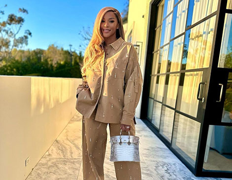 1-Article-Savannah-James-The-Cut
