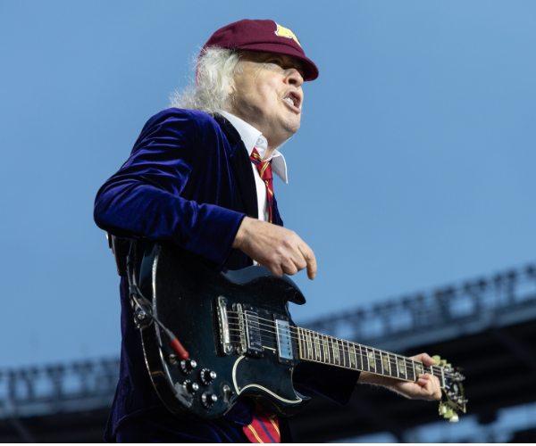 Angus Young AC/DC Angus Young AC/DC