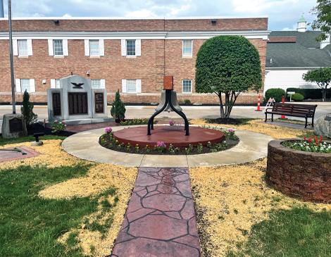 470x365-Article-6 Sidewalk and walkway in city