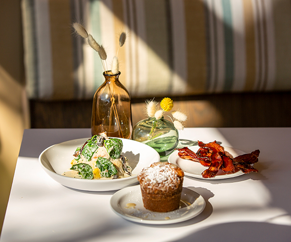 Juneberry Table Best of Cleveland 2022