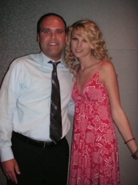 Taylor Swift and WGAR Dan Kensinger