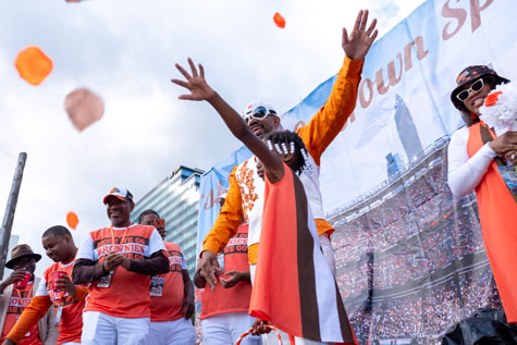 DeSiree “First Lady” Wheeler and Charles “Brown Spider” Bevel Jr. got married in the Muni Lot